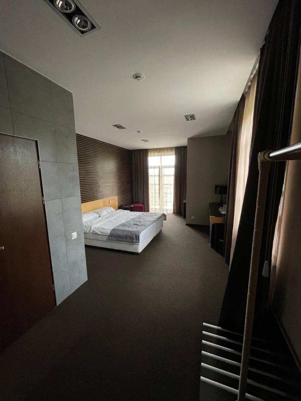 Park Hotel Switzerland Obariv Buitenkant foto